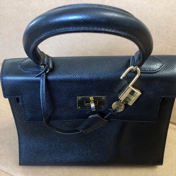 Black Italian leather handbag, Lalo like